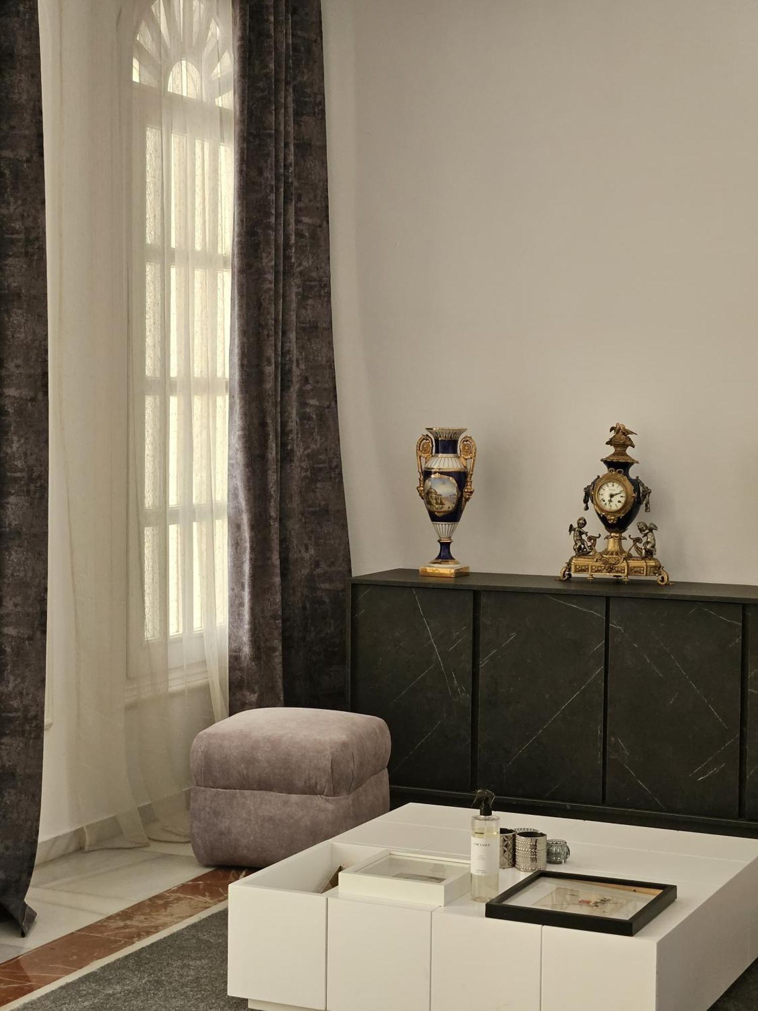 Wisma tamu Palacio Marbella