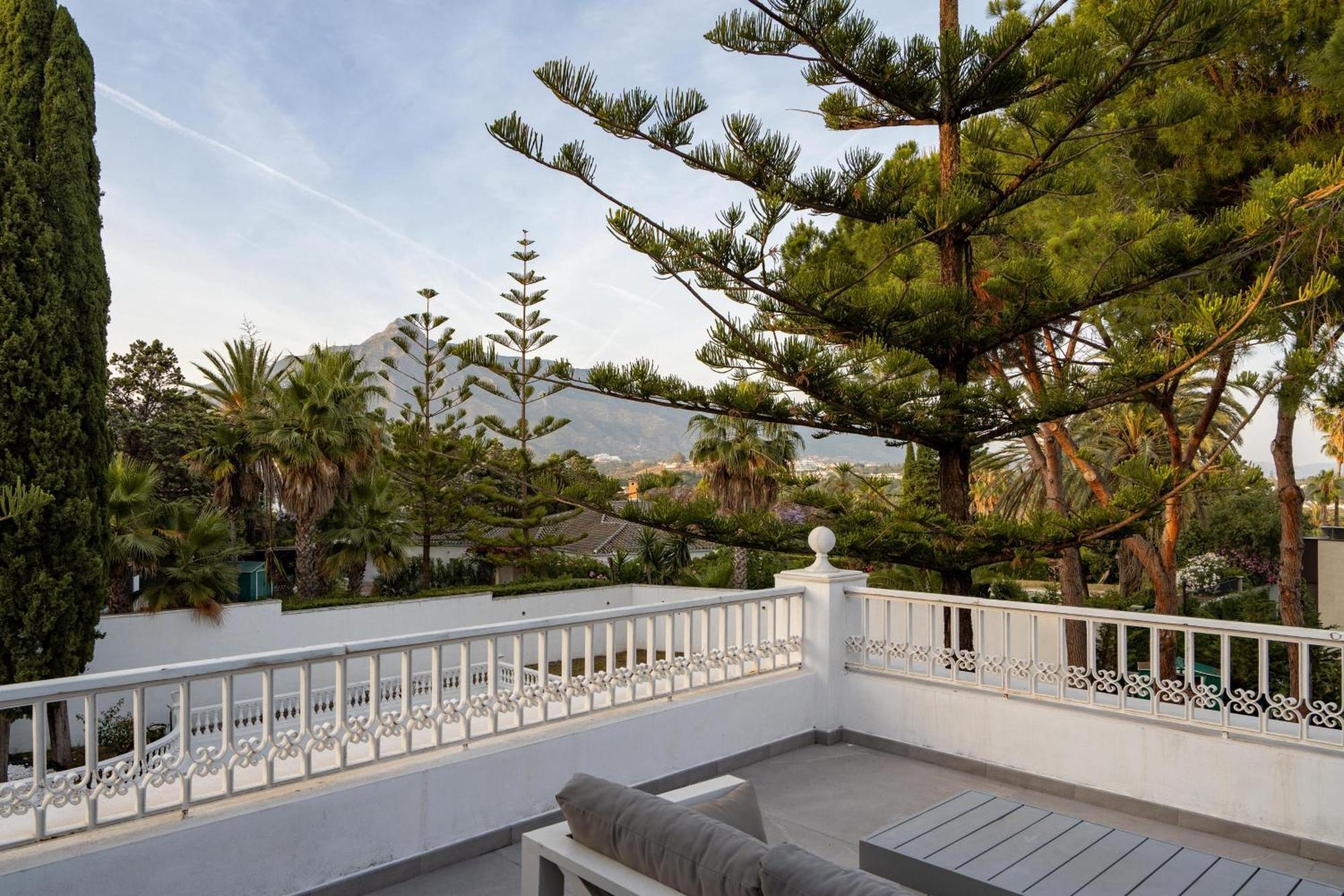Wisma tamu Palacio Marbella