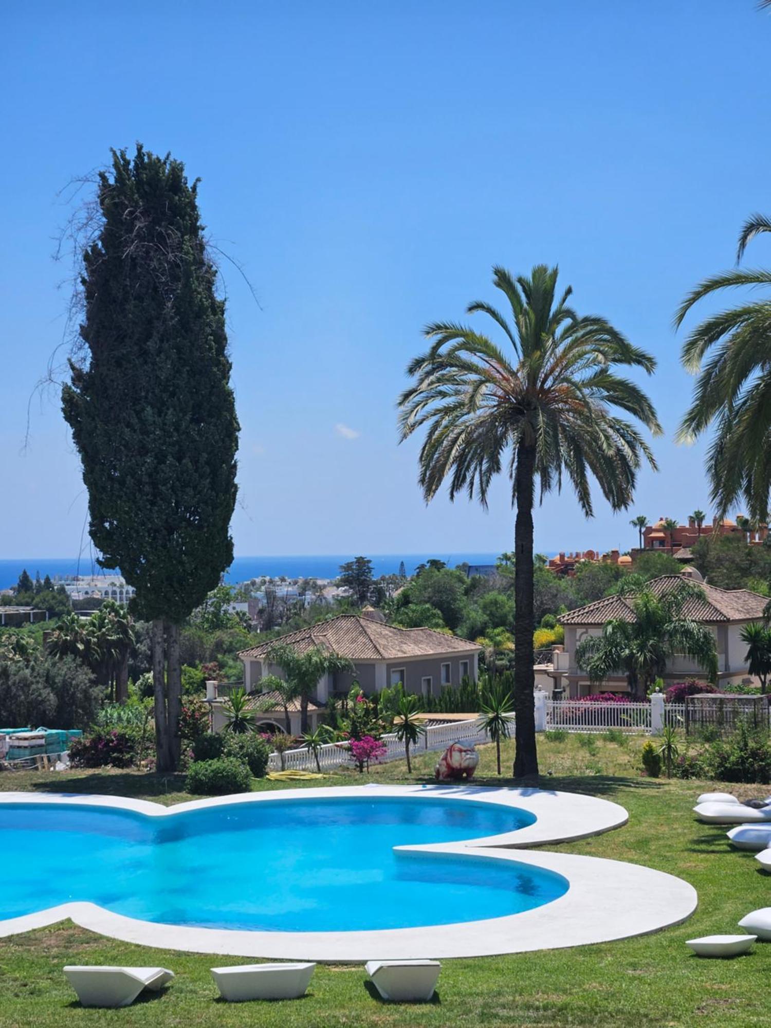 Wisma tamu Palacio Marbella